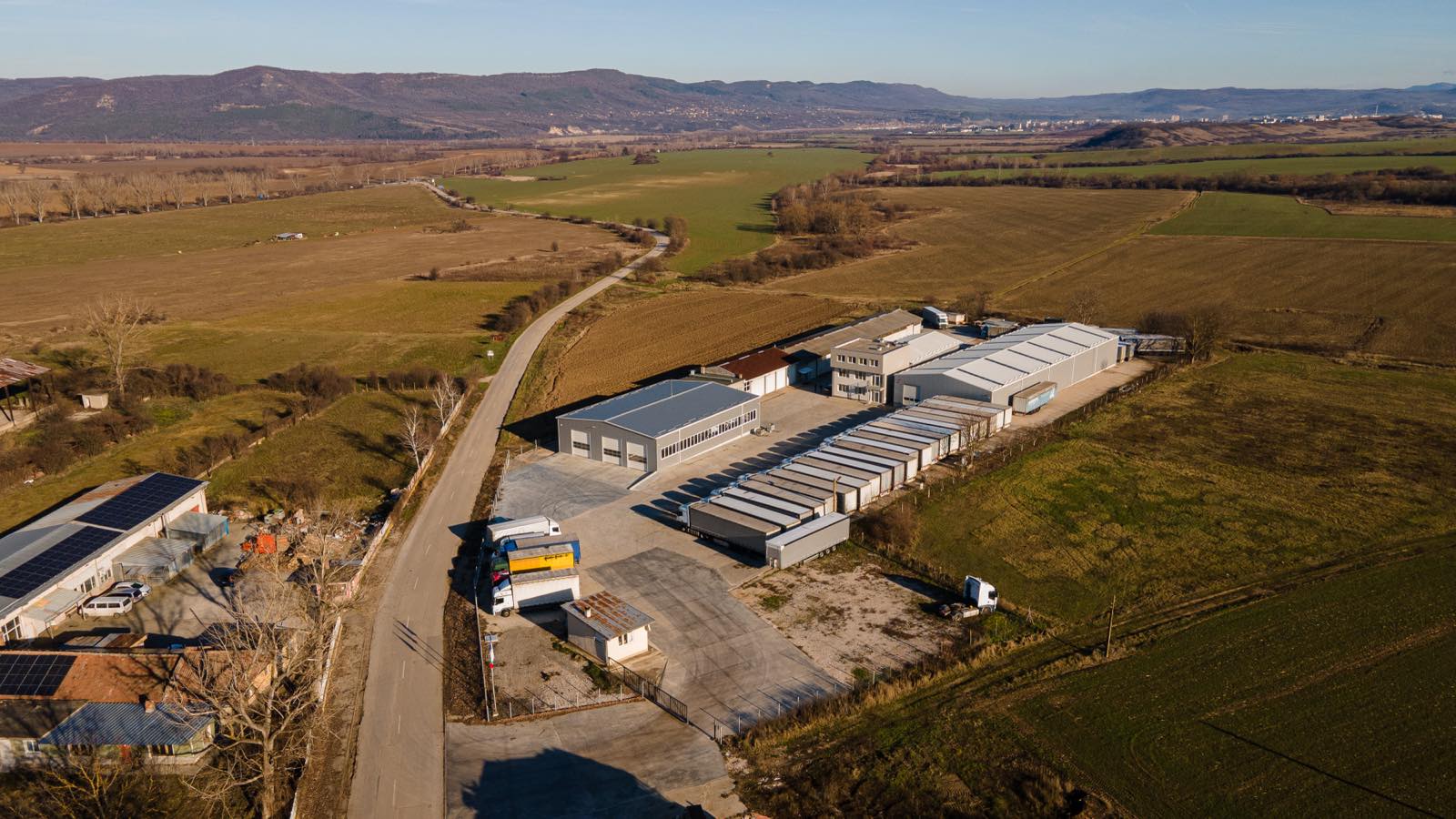 Die Werkstatt- und Logistikbasis von DRAGO bei Sevlievo